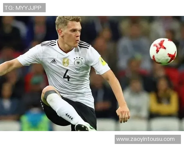 足球拉胯现象解析：从战术失误到球员心态的多重影响探讨